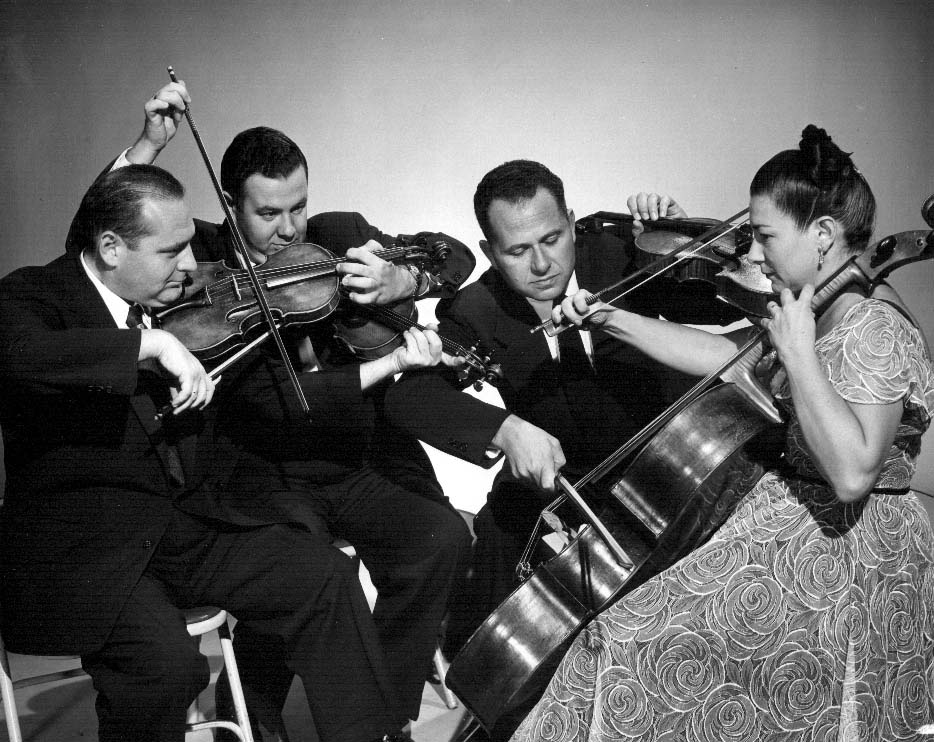 LS-HollywoodStringQuartet_hq